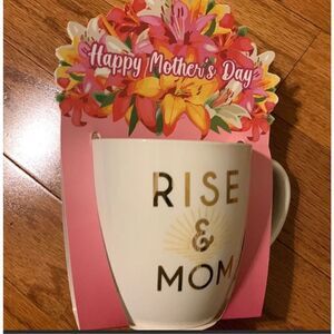 New Modern Expressions Mother's Day
large mug,
"Rise & Mom". 18.3 fl oz Gift